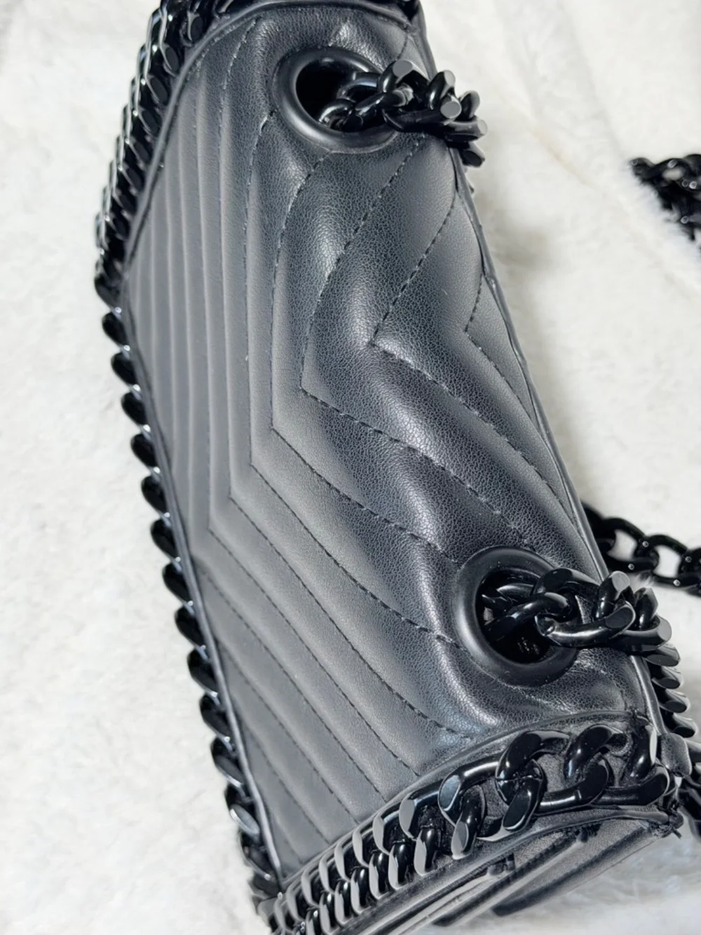 Aldo Greenwald black